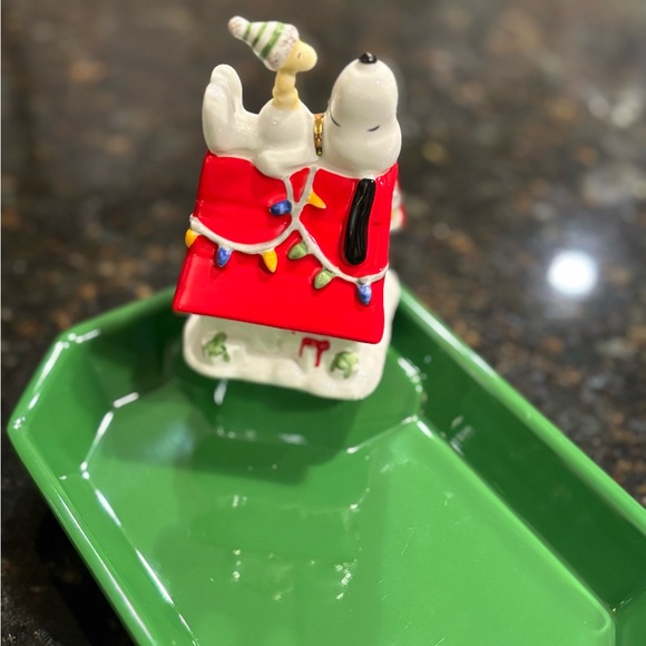 Lenox Profile Popper Christmas Snoopy NIB. Fits Nora Fleming bases. - Picture 3 of 9